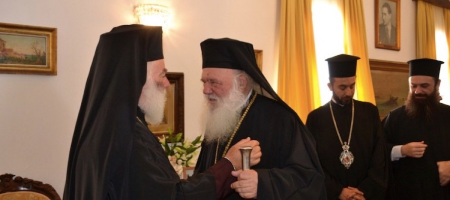 Ευλαβικό προσκύνημα στην Ευαγγελίστρια της Τήνου από τον Πατριάρχη Αλεξανδρείας και τον Αρχιεπίσκοπο Αθηνών